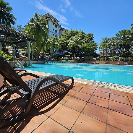 Good2Stay Apartment 6-8Pax L 3R2B L 2 Parking L Coway Water L Unifi I Swimming Pool Malacca Exteriör bild